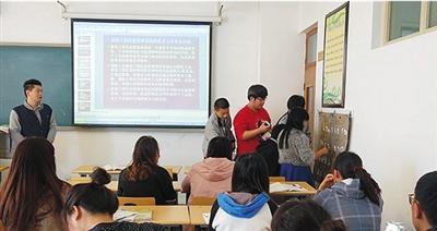 北京一高校推行“课前交手机” 称是改善课堂秩序