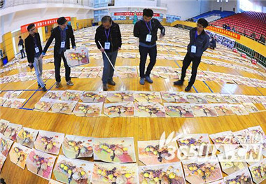 花20万+送豪车给艺考“权利”人 这样的大学名额你要么